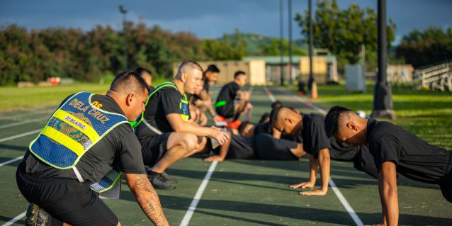 <a href="https://dev-dod.hawaii.gov/hiarng/about/best-warrior-competition/">View the Best Warriors<br /><span>Read More<span class="fa3icon icon-signin"></span></span></a>