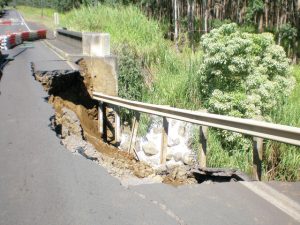 Seismic structural damage