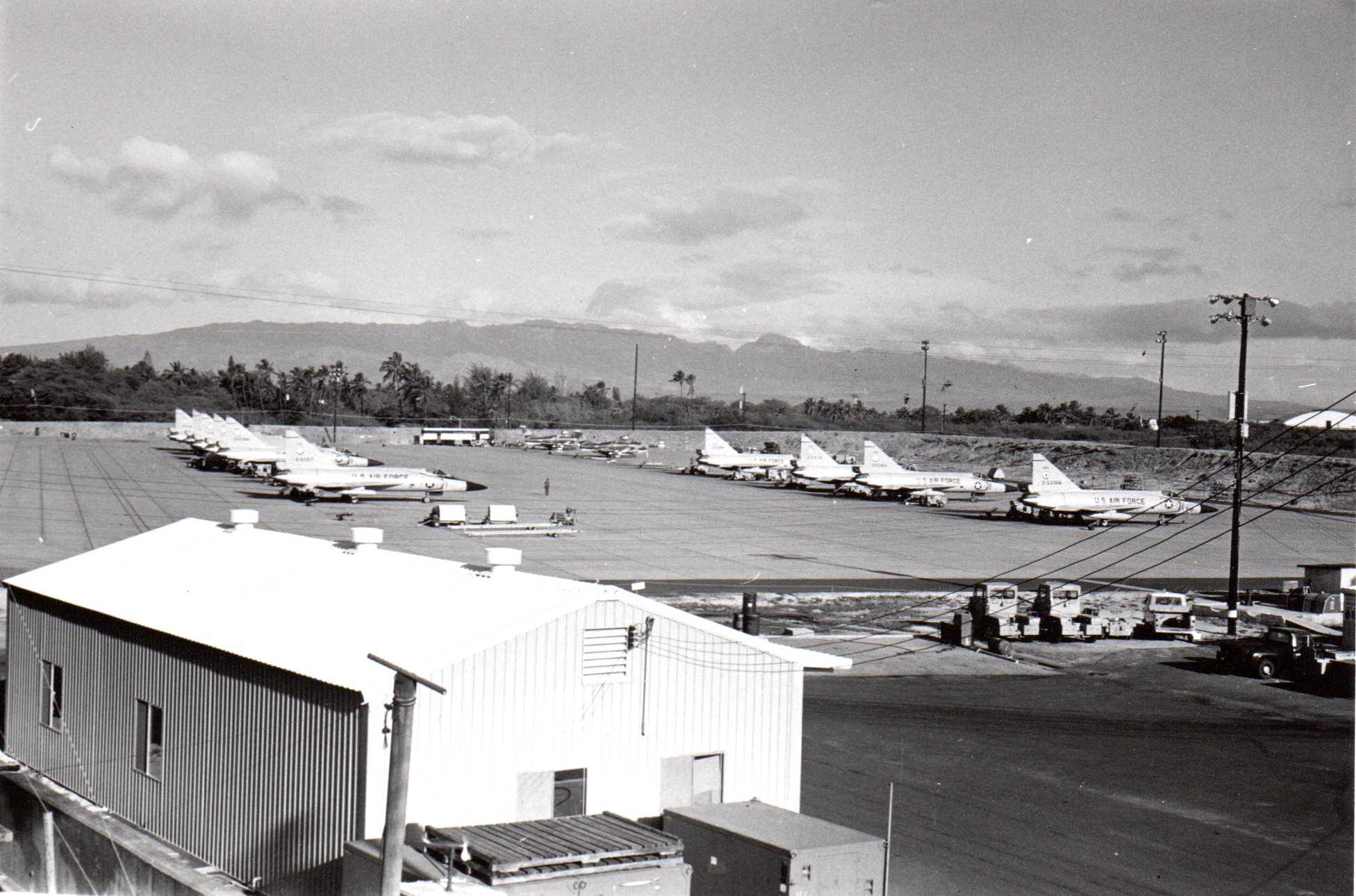 Check Six – 1963: F-102 Delta Daggar Flightline