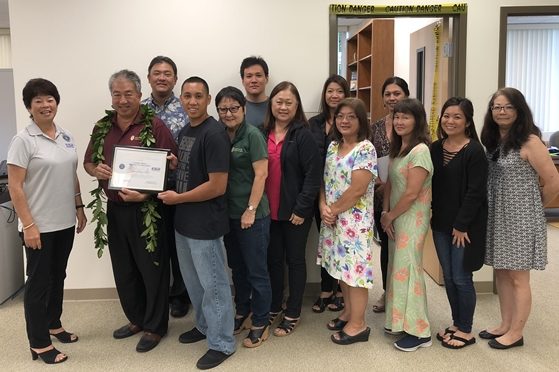 HILO, Hawaii – Gerald Takase, Hawaii County Liquor Commission supervisor, received a Department of Defense Patriot Award June 1, in recognition of his continued support provided to his employee, TSgt Nestor Cacho, Hawaii Air National Guard.