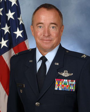 Col Dann Carlson Becomes the New 154th Wing Commander