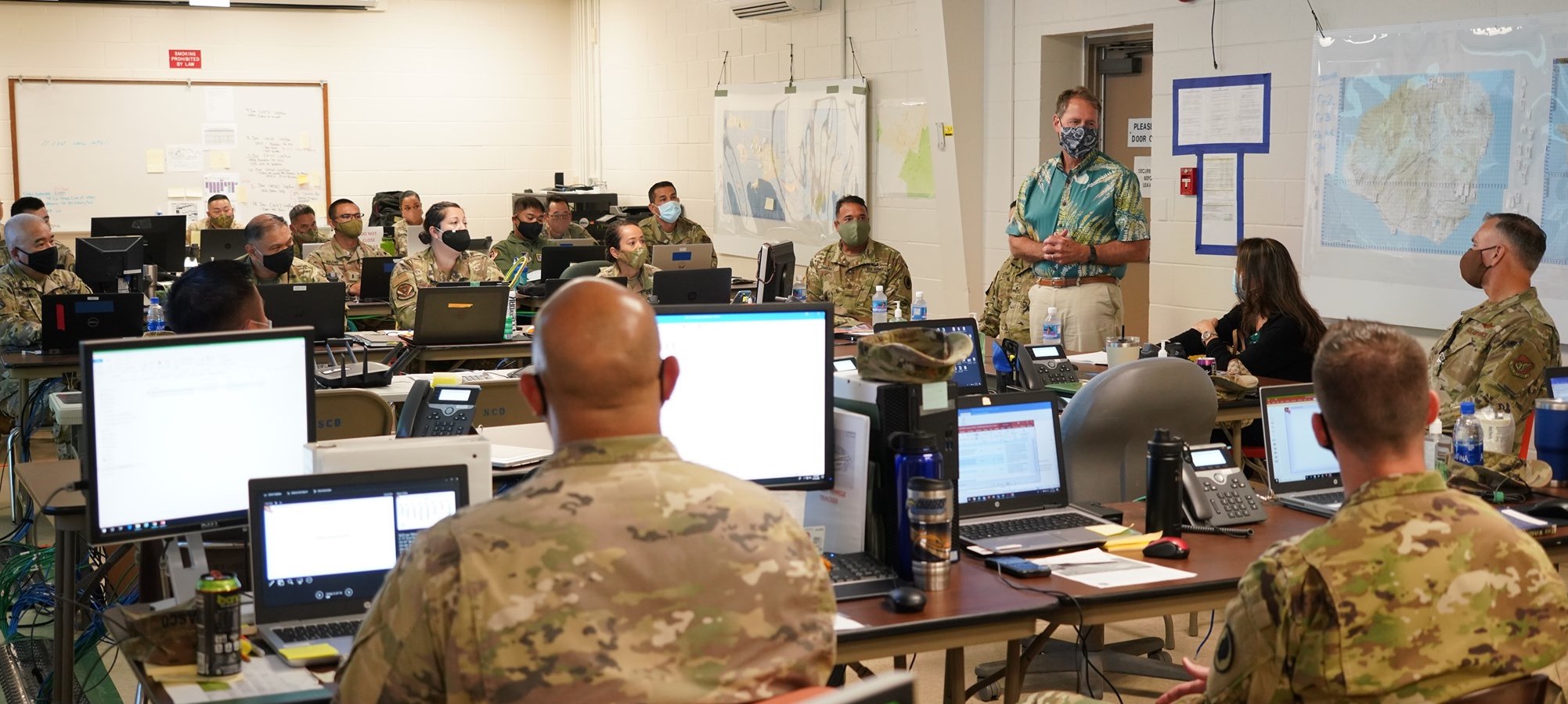 Congressman Case Visits COVID-19 Task Force