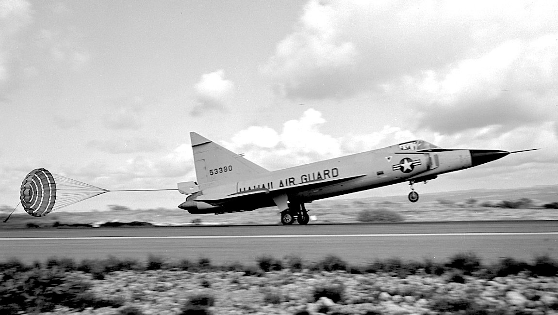 Check Six – 1955: Deuce Landing