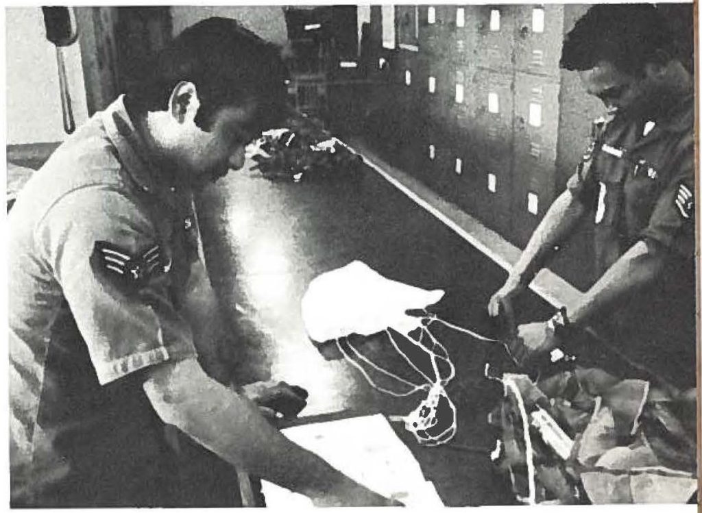HANG 25- History of Hawaii Air National Guard 4 November 1946 - 3 November 1971 Photographs