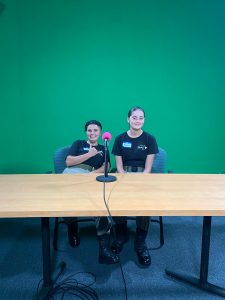 Learning Video Production Through Na Leo TV